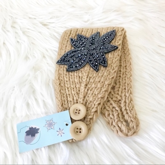 Elegant camel beaded crochet headband - Picture 3 of 8